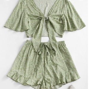 Zaful Ditsy Print Short Set